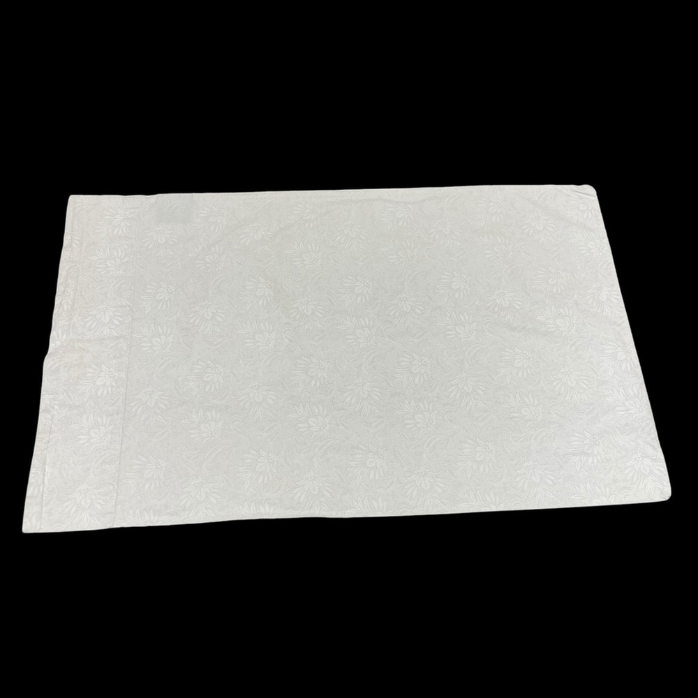 Lauren Ralph Lauren Beige Ivory Floral Paisley‎ Print Motif Standard Pillowcase
